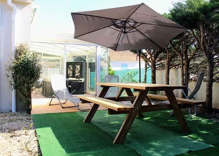 Maison Entre Pinède Et Hébergement de vacances